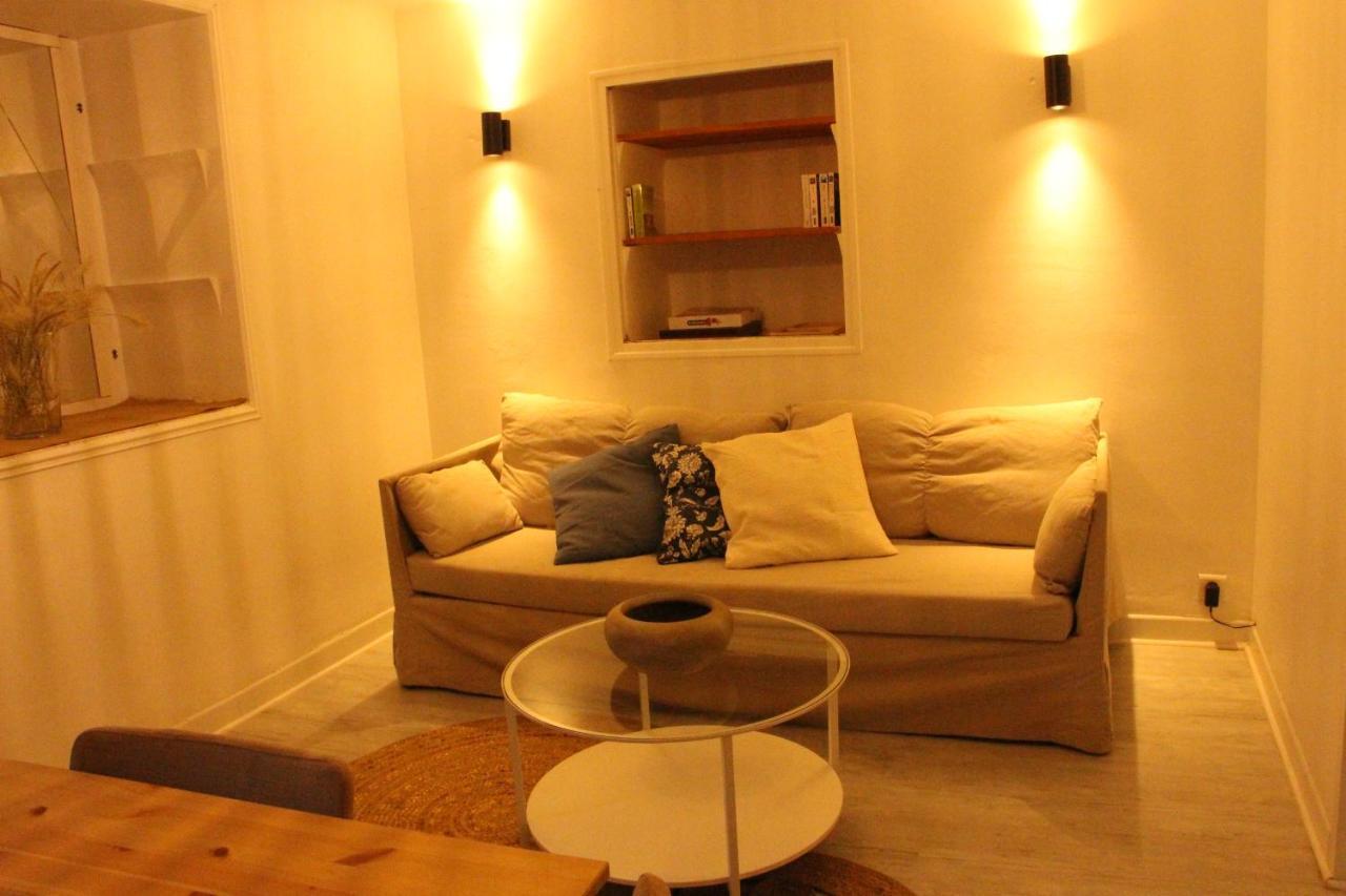 Maison au village de Bormes Les Mimosas Extérieur photo