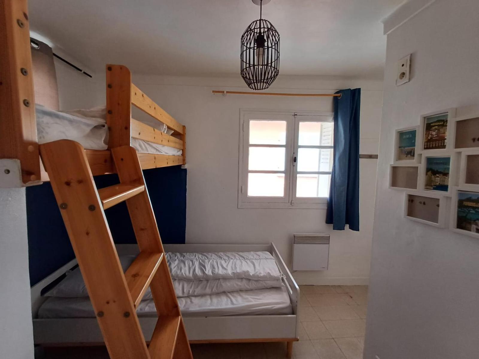 Maison au village de Bormes Les Mimosas Extérieur photo